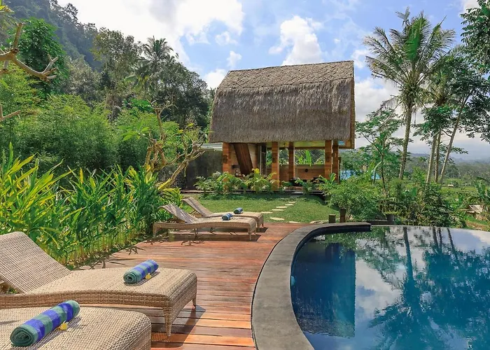 Like Living In A Romantic Balinese Painting