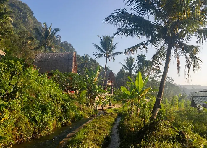 Like Living In A Romantic Balinese Painting * Sidemen (Bali)